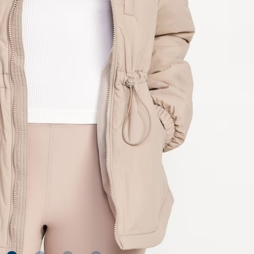 Old Navy Women's Cinched Waist Puffer Jacket - Picture 2 of 5